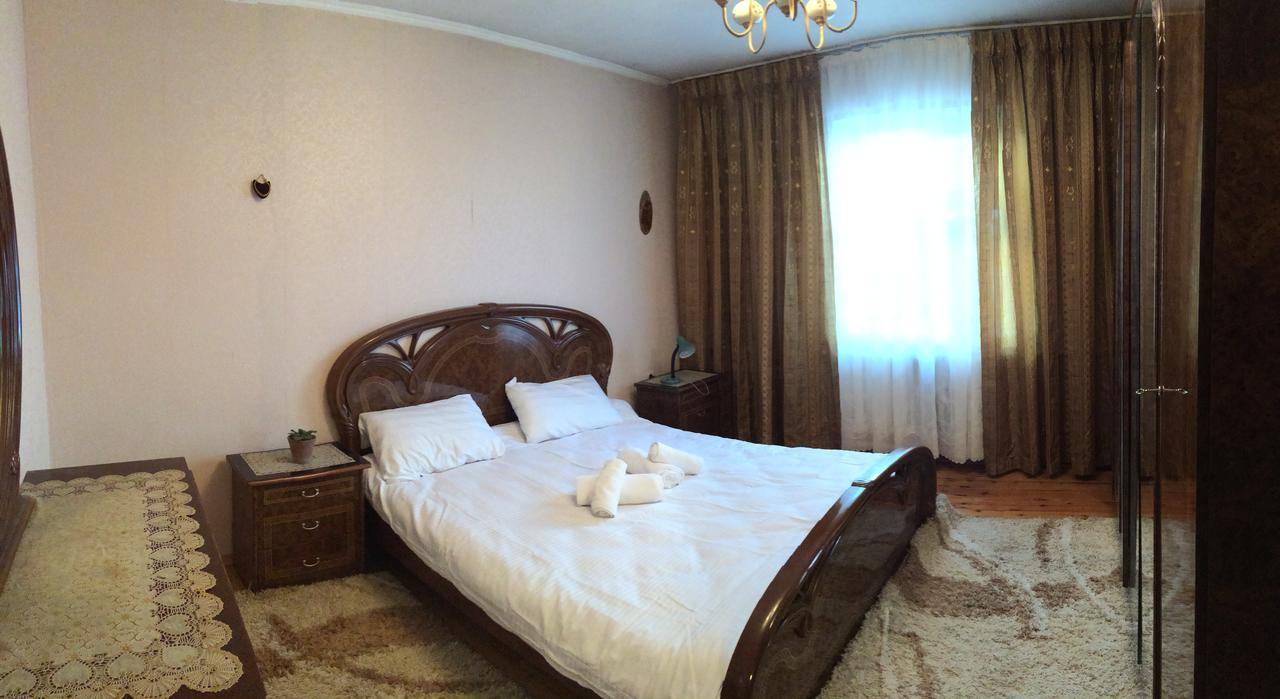 Holiday Hostel House 비슈케크 외부 사진