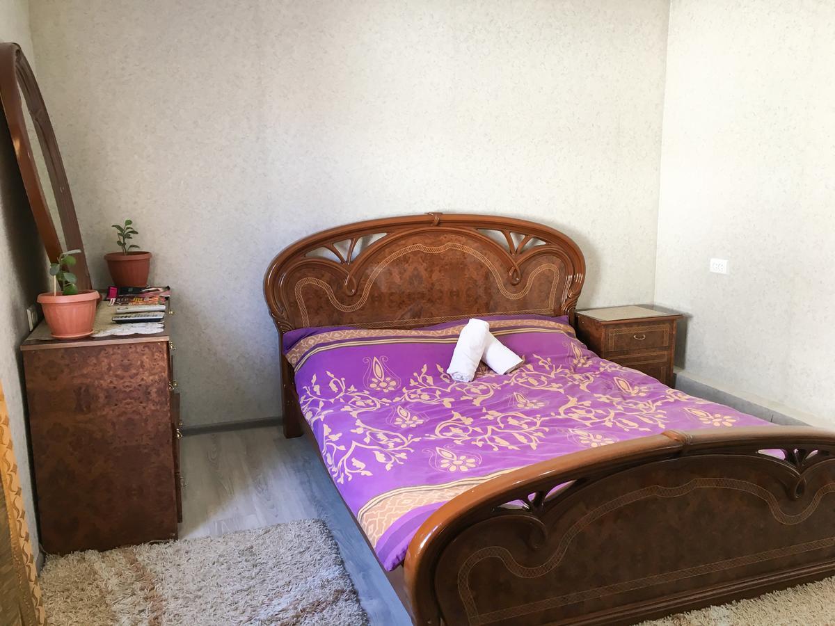 Holiday Hostel House 비슈케크 외부 사진