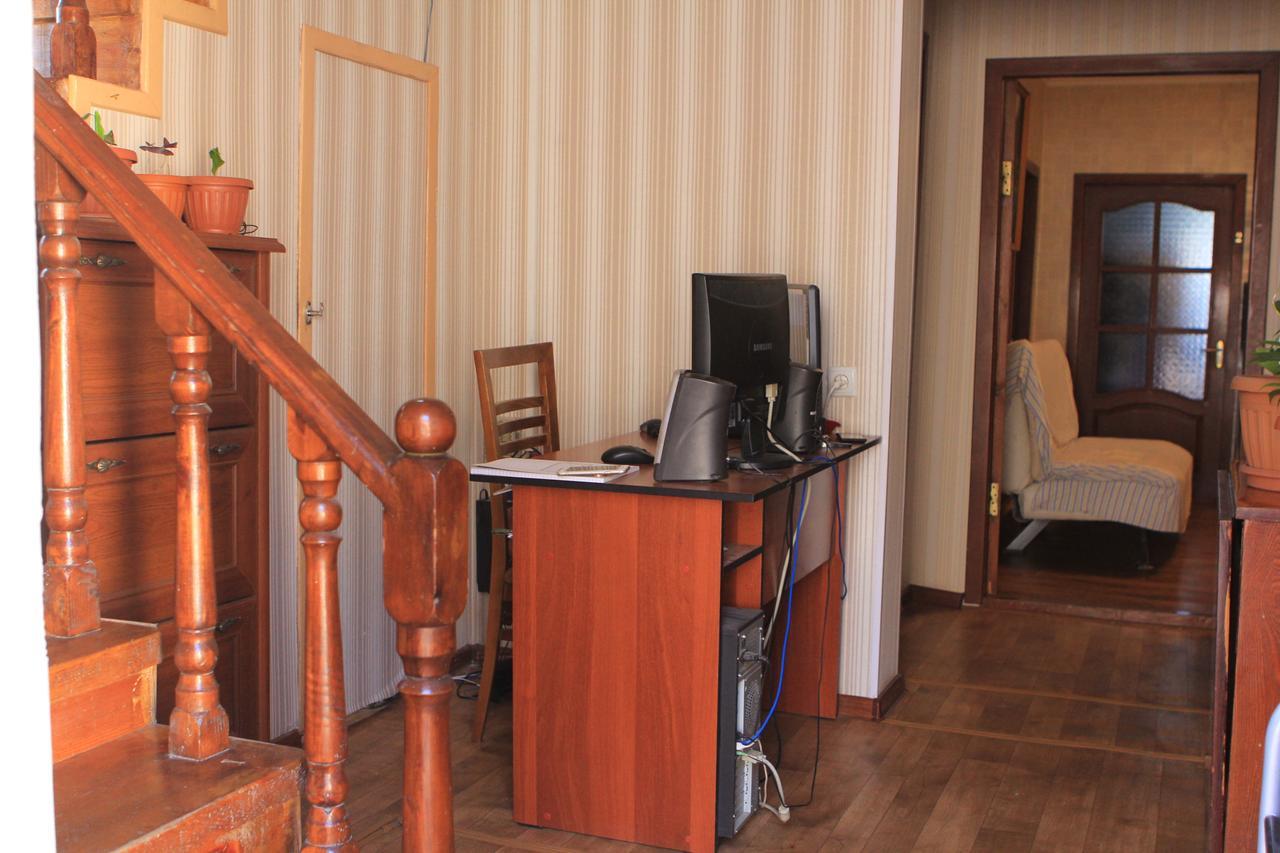 Holiday Hostel House 비슈케크 외부 사진