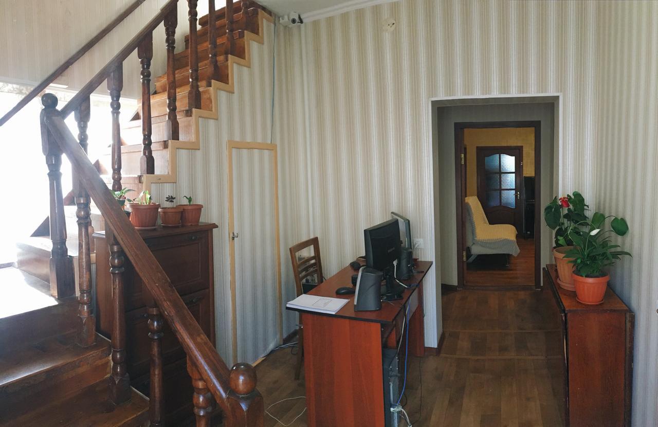 Holiday Hostel House 비슈케크 외부 사진