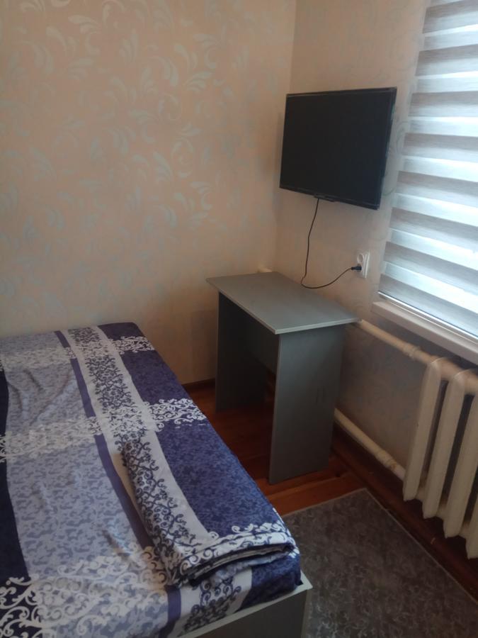 Holiday Hostel House 비슈케크 외부 사진
